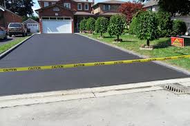 Best Recycled Asphalt Driveway Installation  in Farngton Hills, MI